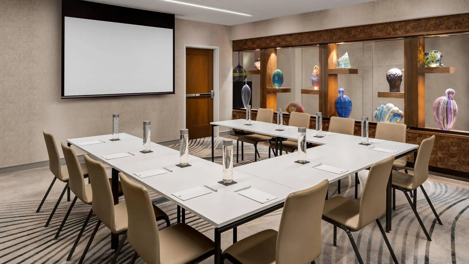 Glass Light Hotel & Gallery, Autograph Collection Норфолк